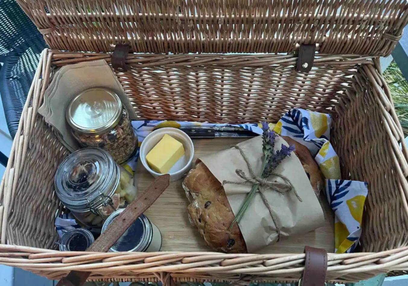 Wattle Creek Studio With Breakfast Basket Amberley Luaran gambar